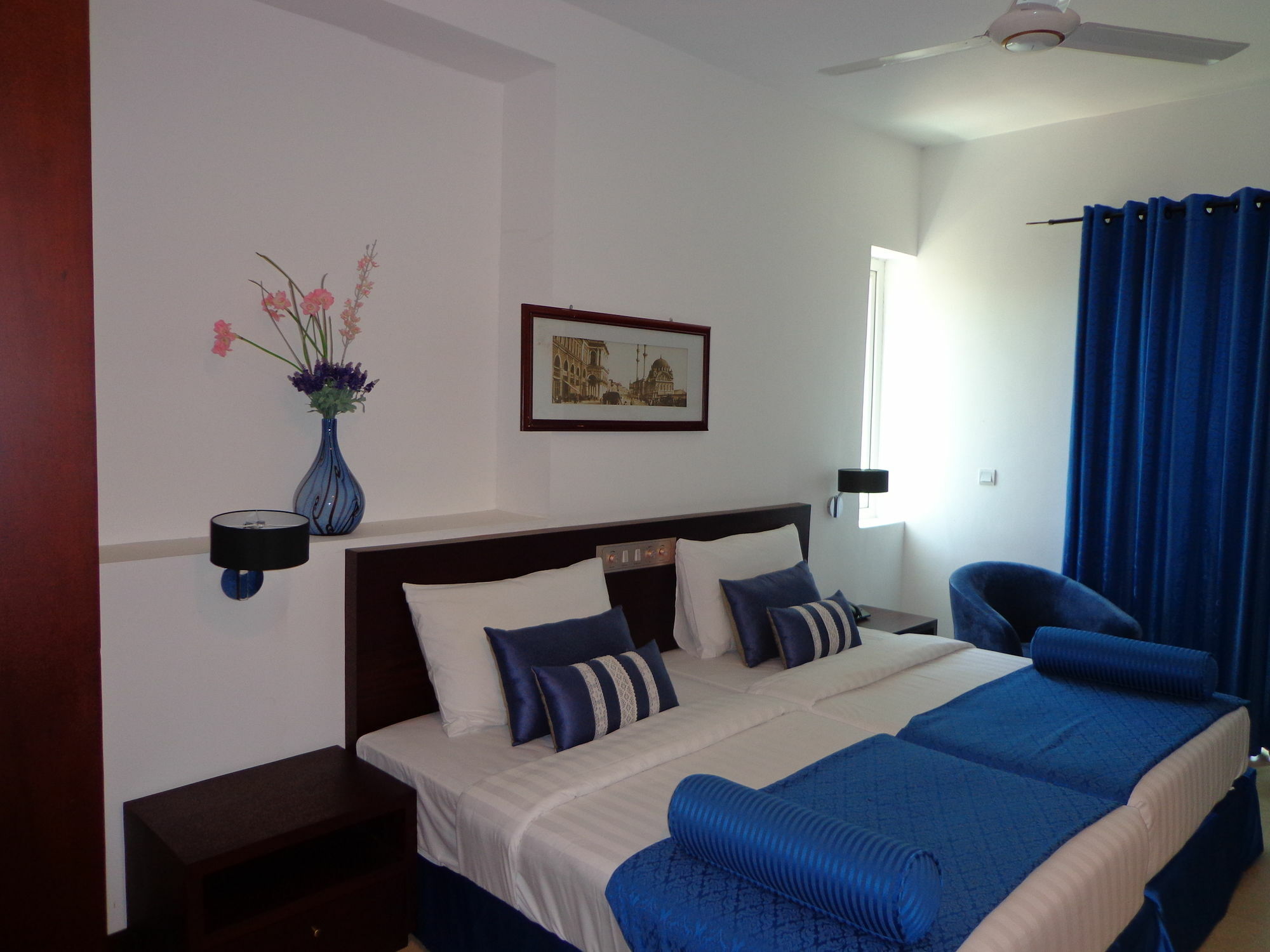 Earl'S Red Passikudah Hotel Kültér fotó