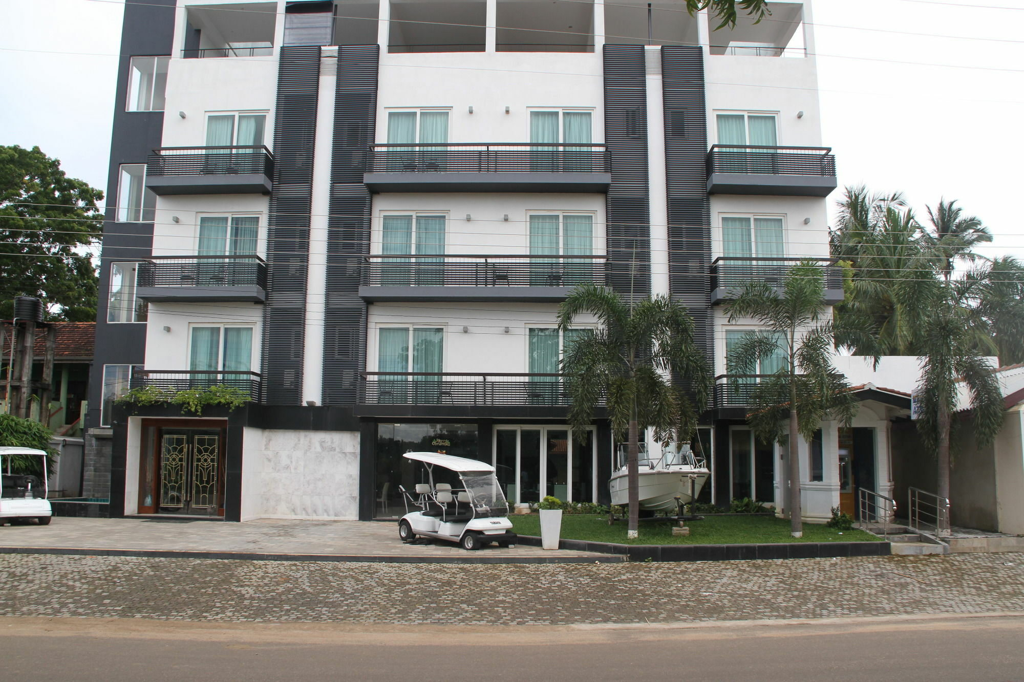 Earl'S Red Passikudah Hotel Kültér fotó